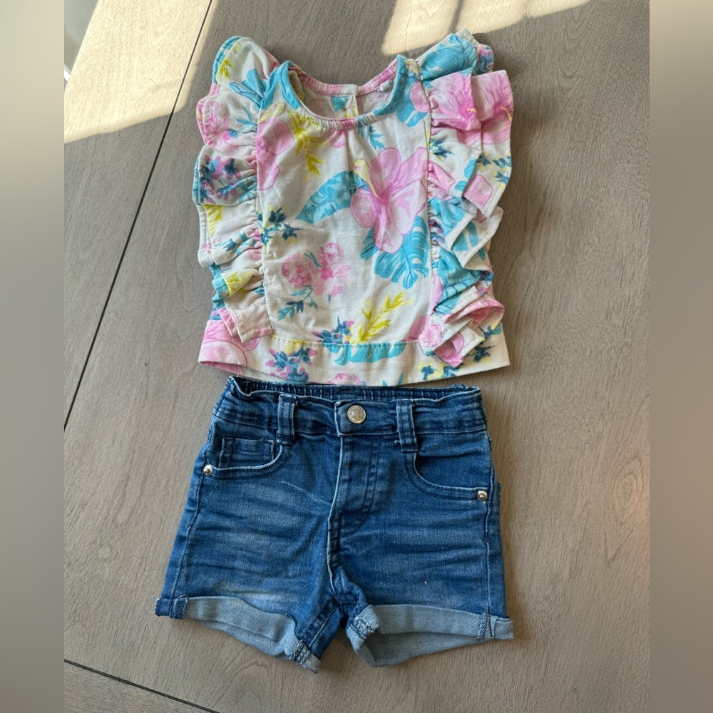 Jessica Simpson shirt and short set 12m